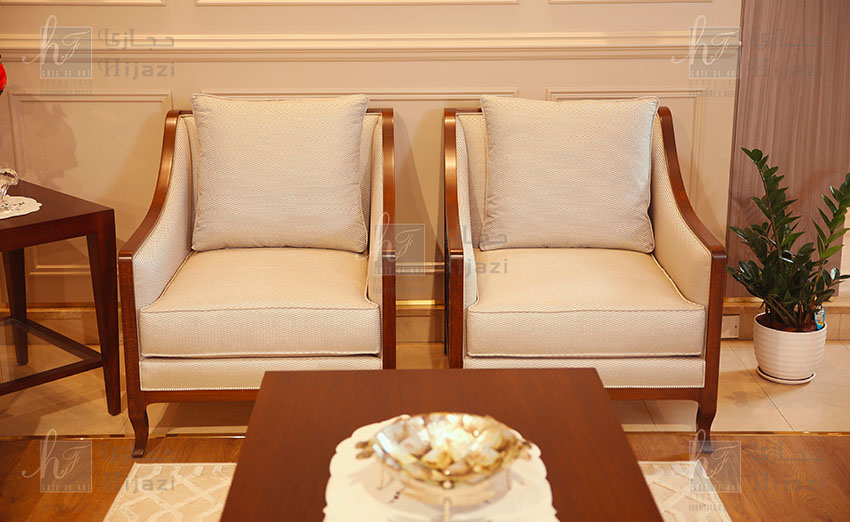 Hijazi Products chair w3